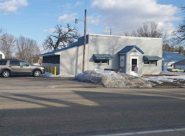 5321 S County Road D, Afton, WI 53501